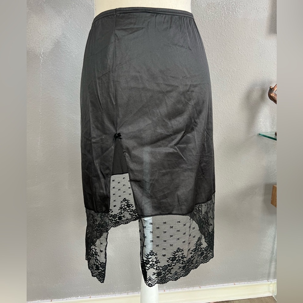 Vanity fair slip skirt - vintage